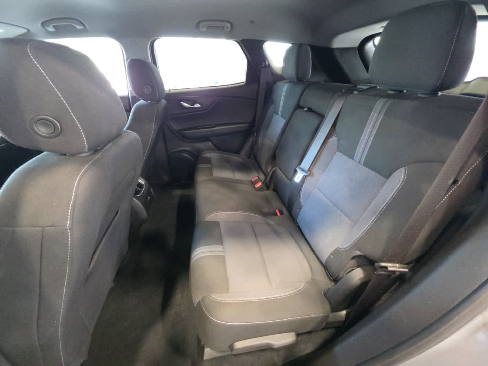 Used 2024 Chevrolet Blazer LT w/ Convenience Package FWD image 30