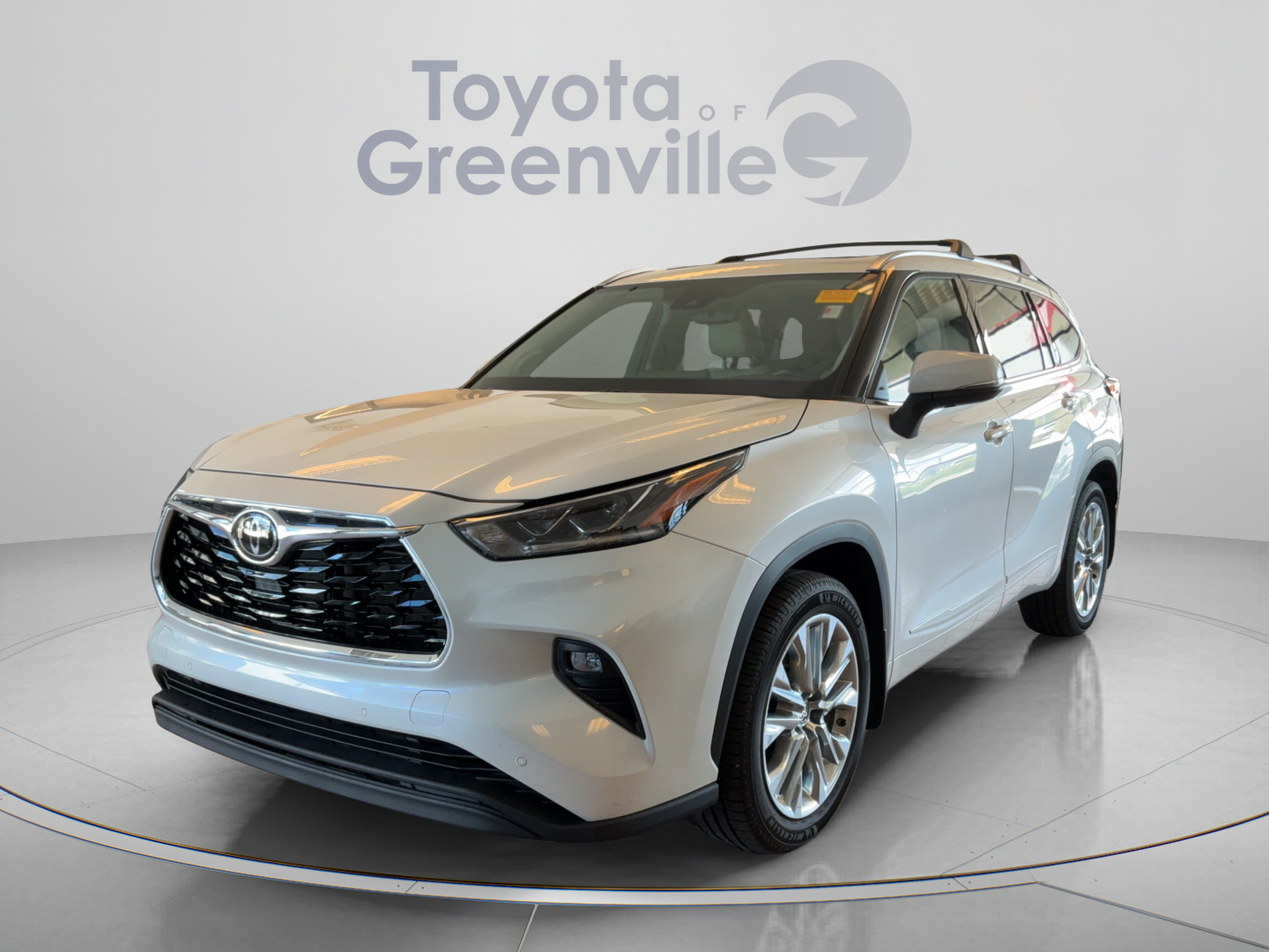 Used 2021 Toyota Highlander Limited