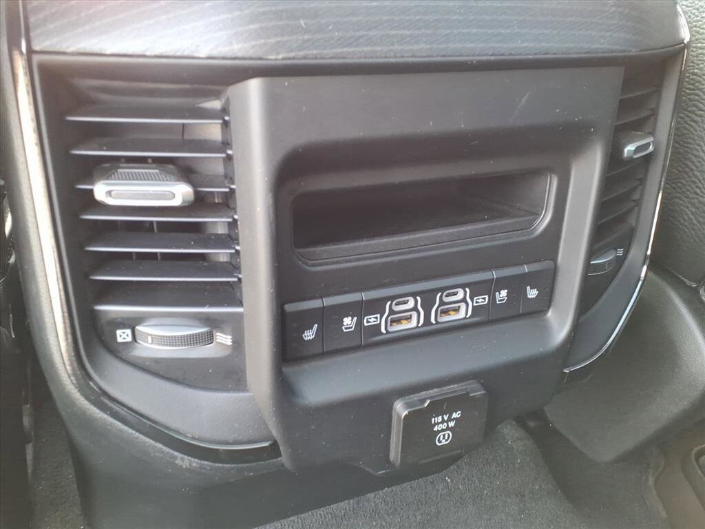 Used 2022 RAM 1500 Limited AWD/4WD image 7