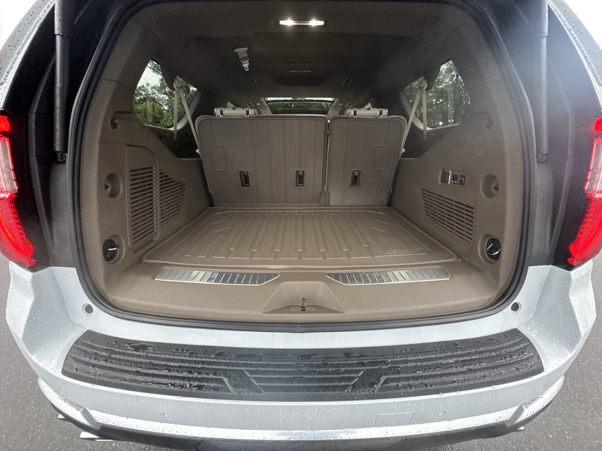 New 2026 GMC Yukon XL Denali w/ Denali Reserve Package AWD/4WD image 21