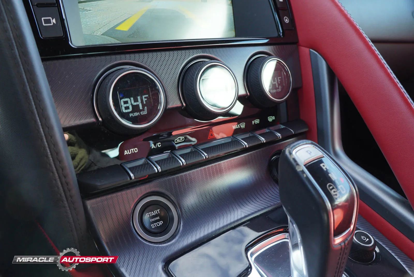 Used 2018 Jaguar F-TYPE R-Dynamic AWD/4WD image 40