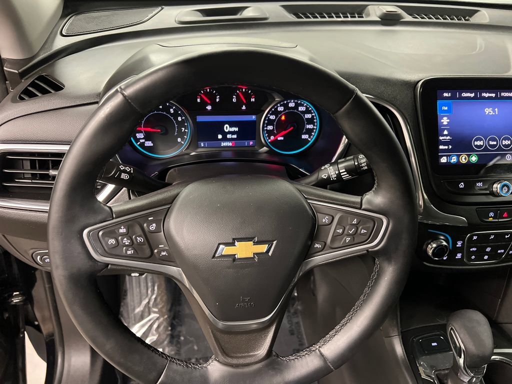 Used 2023 Chevrolet Equinox LT AWD/4WD image 19