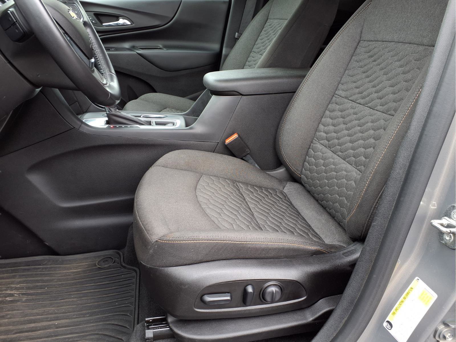 Used 2019 Chevrolet Equinox LT image 18