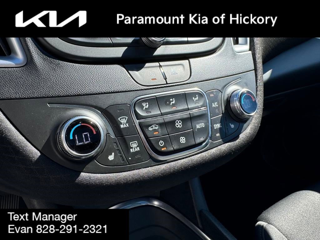 Used 2024 Chevrolet Malibu LT image 11