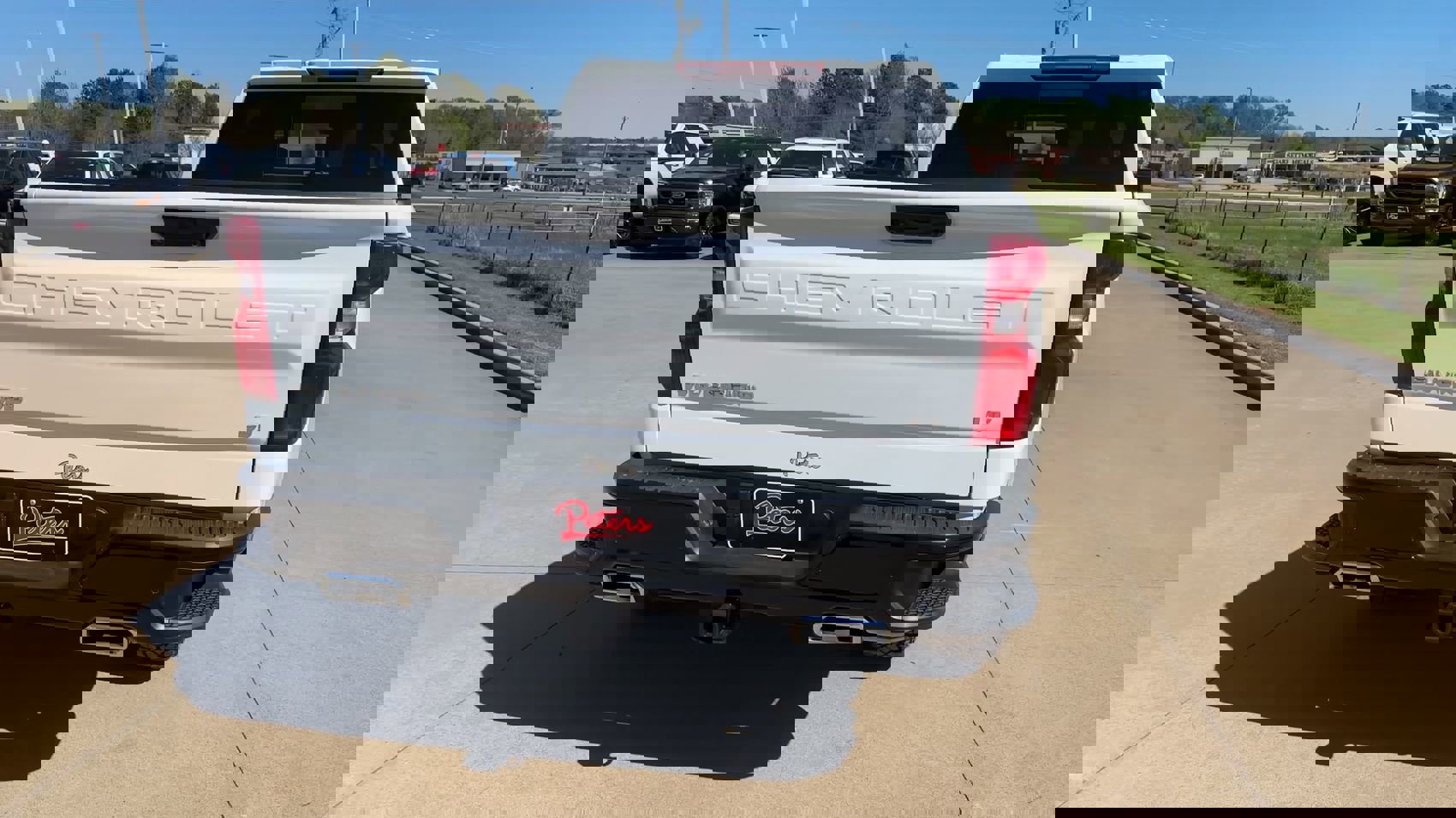 Used 2026 Chevrolet Silverado 1500 LT Trail Boss w/ LT Trail Boss Premium Package image 8