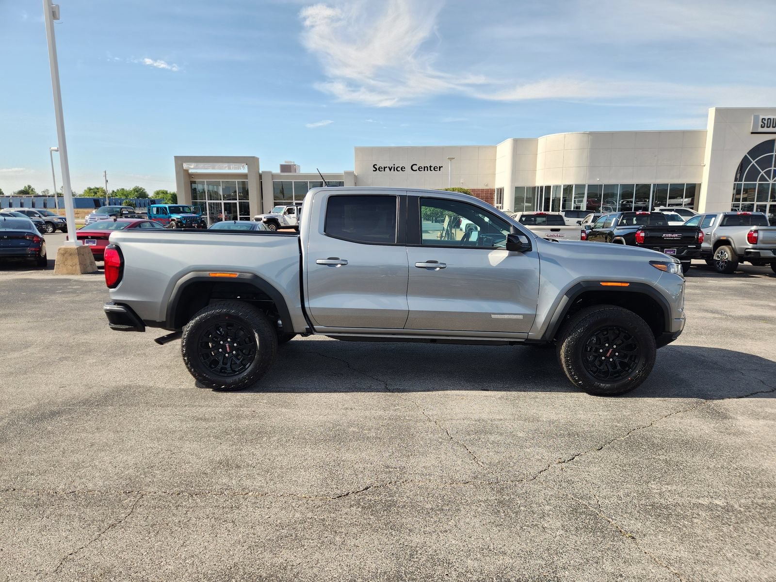 New 2026 GMC Canyon Elevation w/ Convenience Package RWD image 7