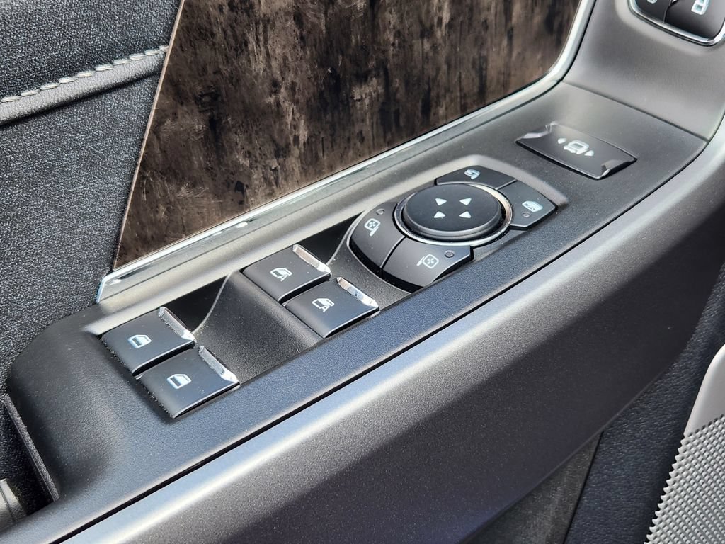 New 2026 Ford F250 Lariat w/ Black Appearance Package AWD/4WD image 18