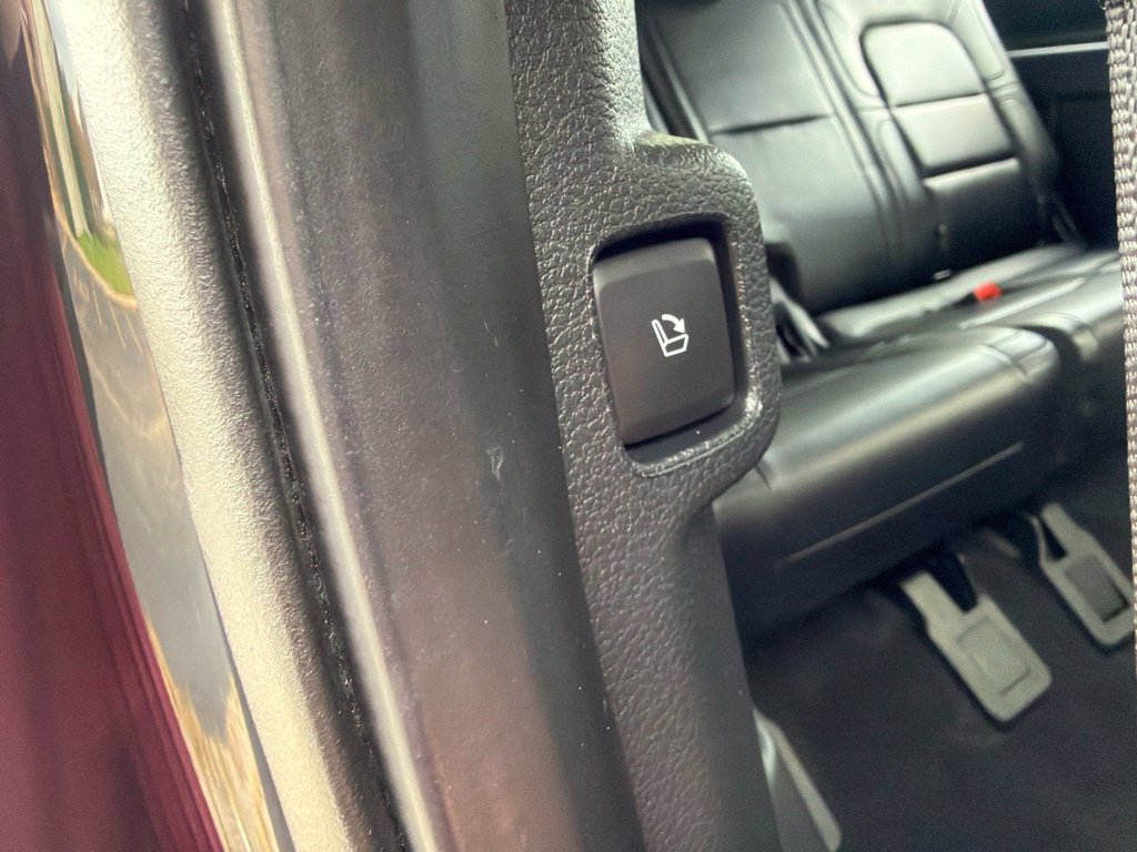 Used 2021 Lincoln Navigator Reserve AWD/4WD image 24