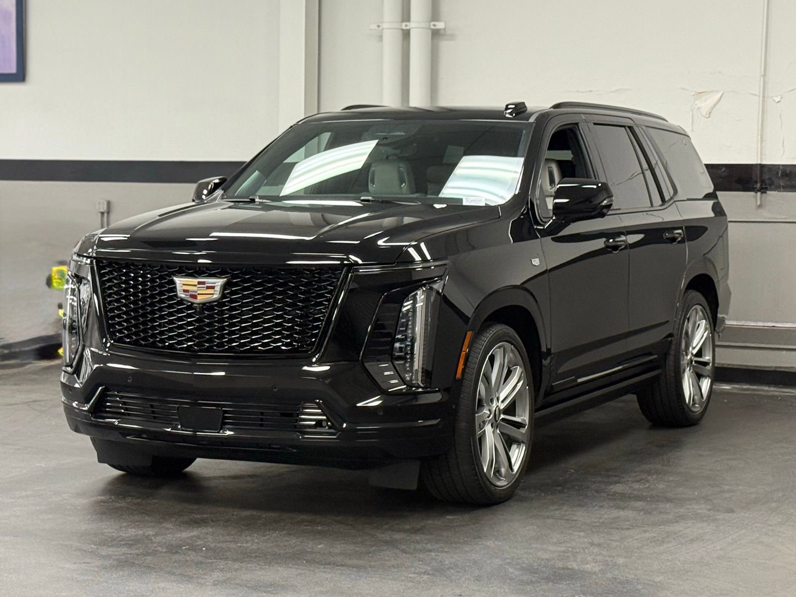 Used 2025 Cadillac Escalade Sport Platinum image 6
