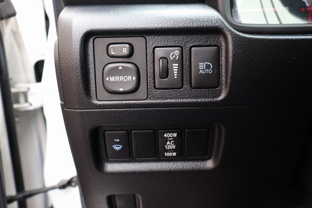 Used 2021 Toyota 4Runner Venture image 11