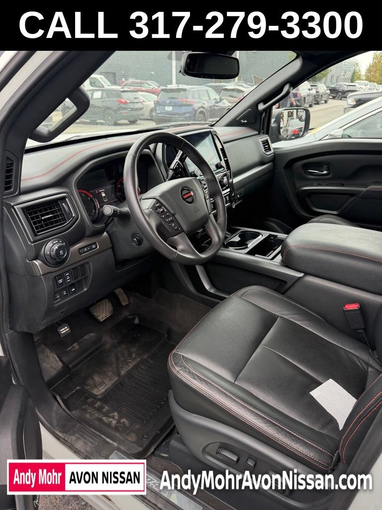 Used 2022 Nissan Titan PRO-4X w/ Pro-4x Convenience Package AWD/4WD image 7