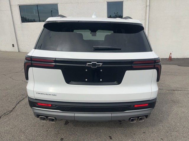 New 2026 Chevrolet Traverse LT w/ Sun and Wheel Package image 4