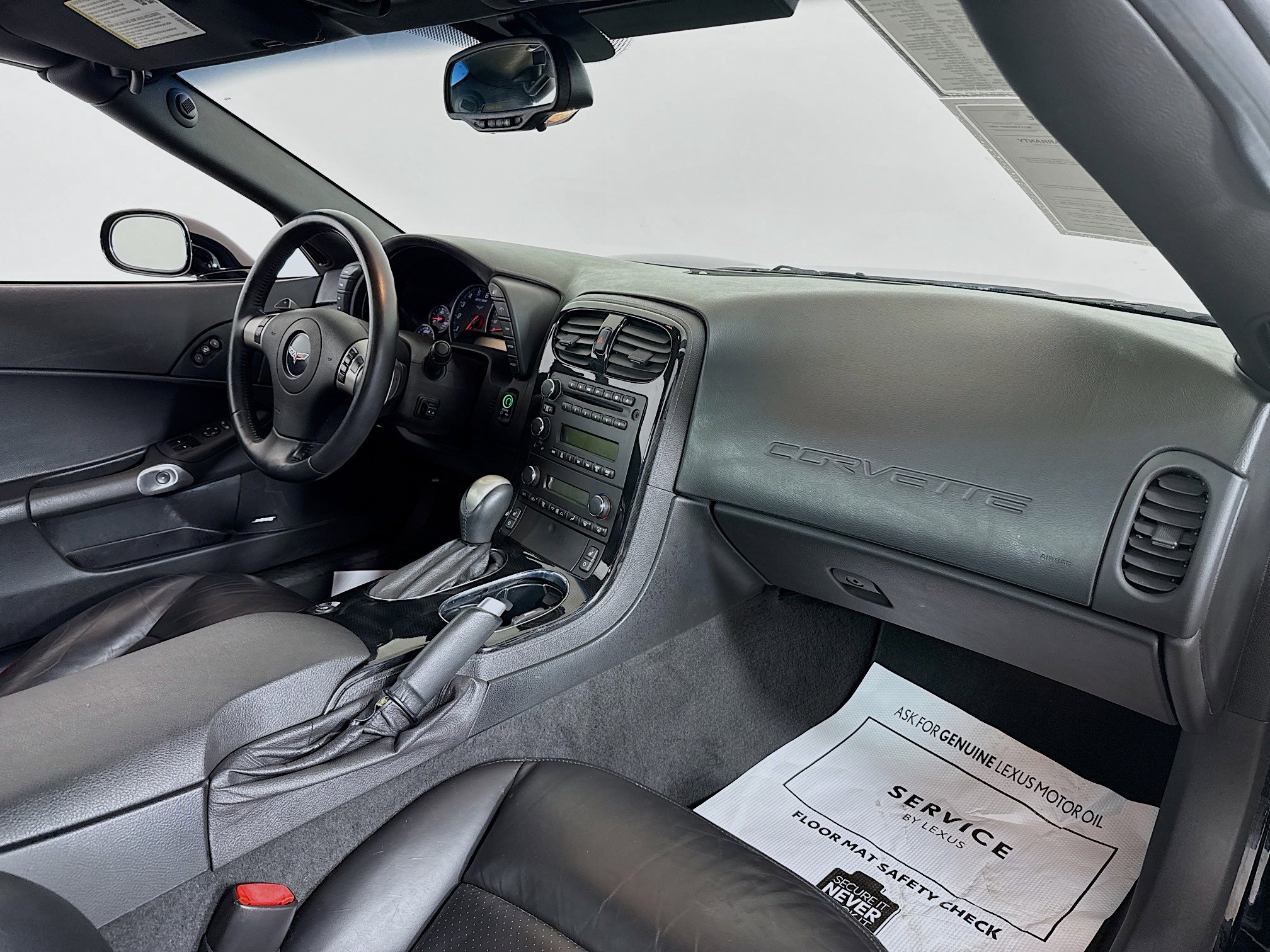 Used 2009 Chevrolet Corvette Convertible w/ Preferred Equipment Group RWD image 25