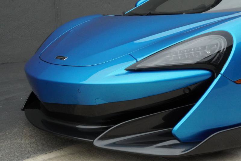 Used 2020 McLaren 600LT Spider RWD image 45