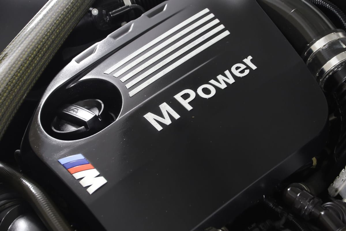 Used 2020 BMW M2 Competition w/ Executive Package RWD image 24