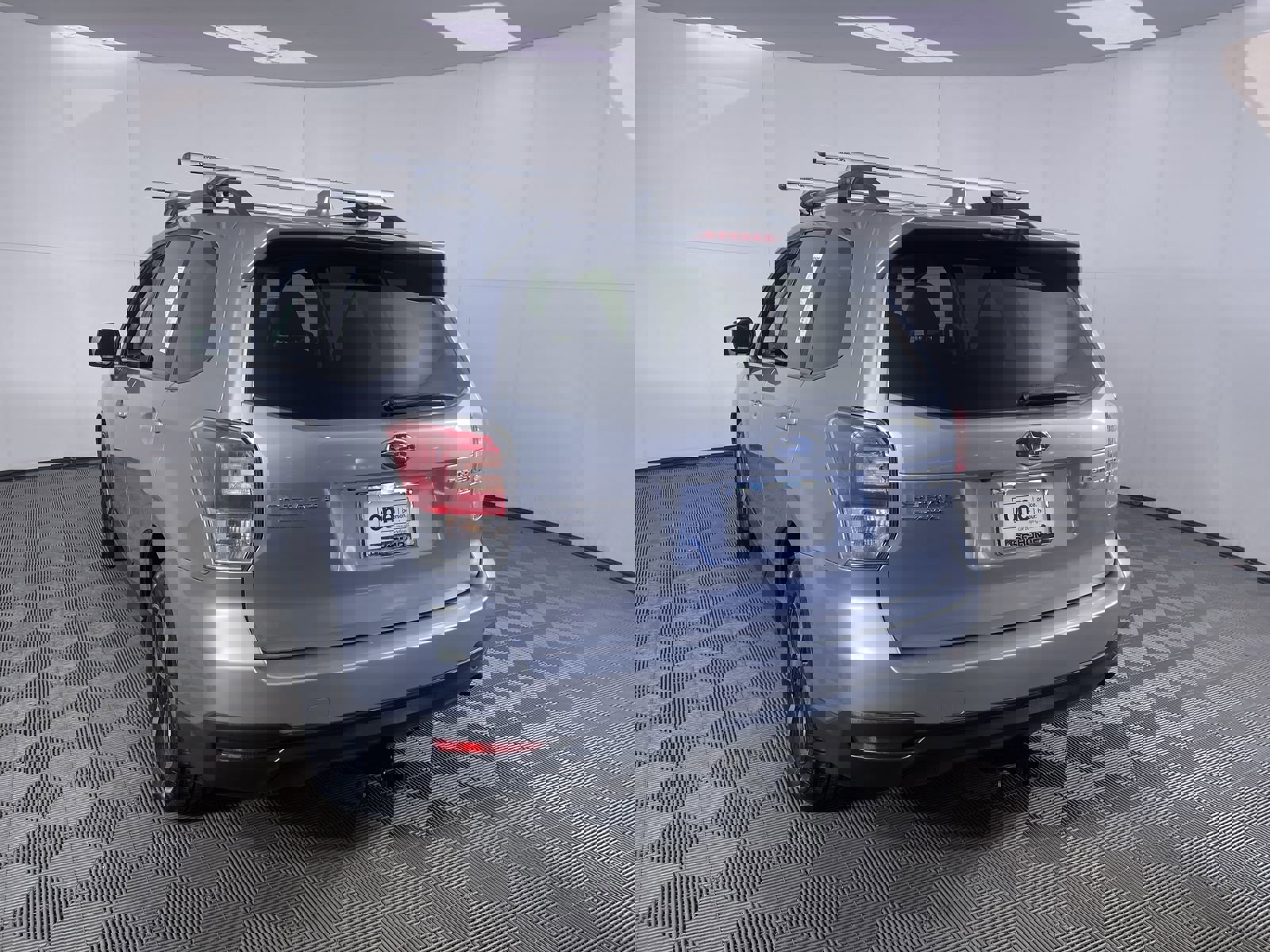 Used 2017 Subaru Forester 2.5i Premium w/ All-Weather Package image 23