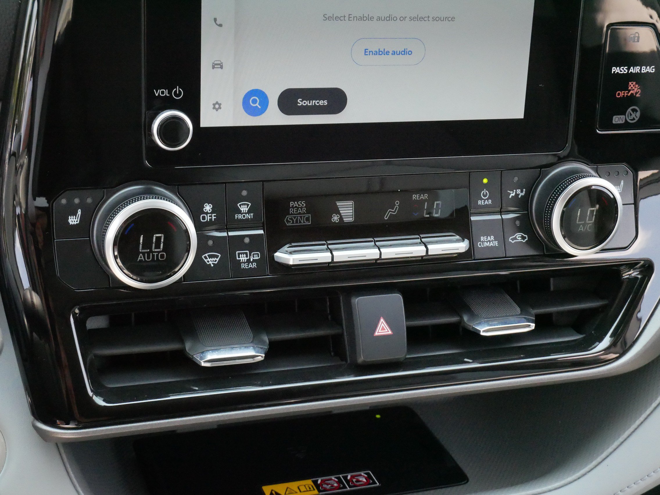 Certified 2026 Toyota Highlander XLE AWD/4WD image 23