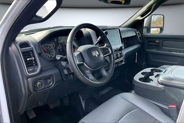 Used 2025 RAM 2500 Tradesman w/ Chrome Appearance Group image 18