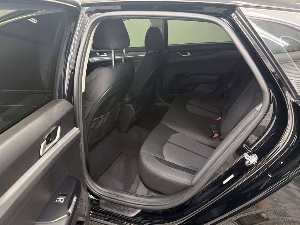 Used 2023 Kia K5 LXS image 20