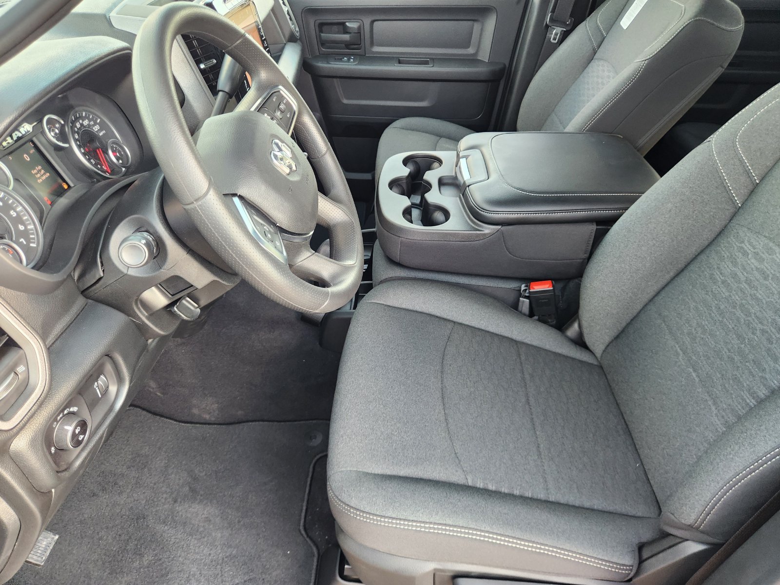 New 2027 RAM 2500 Tradesman AWD/4WD image 13