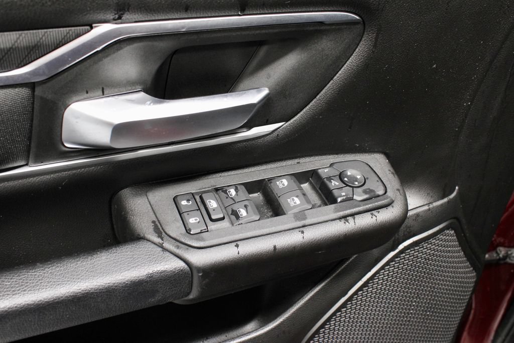 Used 2025 RAM 1500 Big Horn AWD/4WD image 24