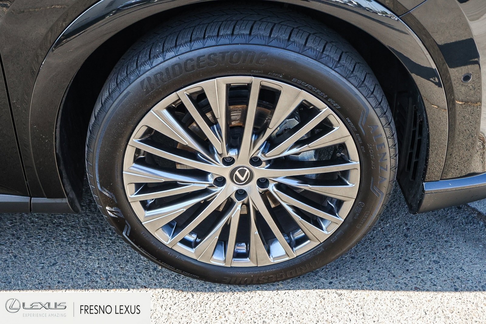 Certified 2025 Lexus RX 450h AWD w/ Luxury Package image 9