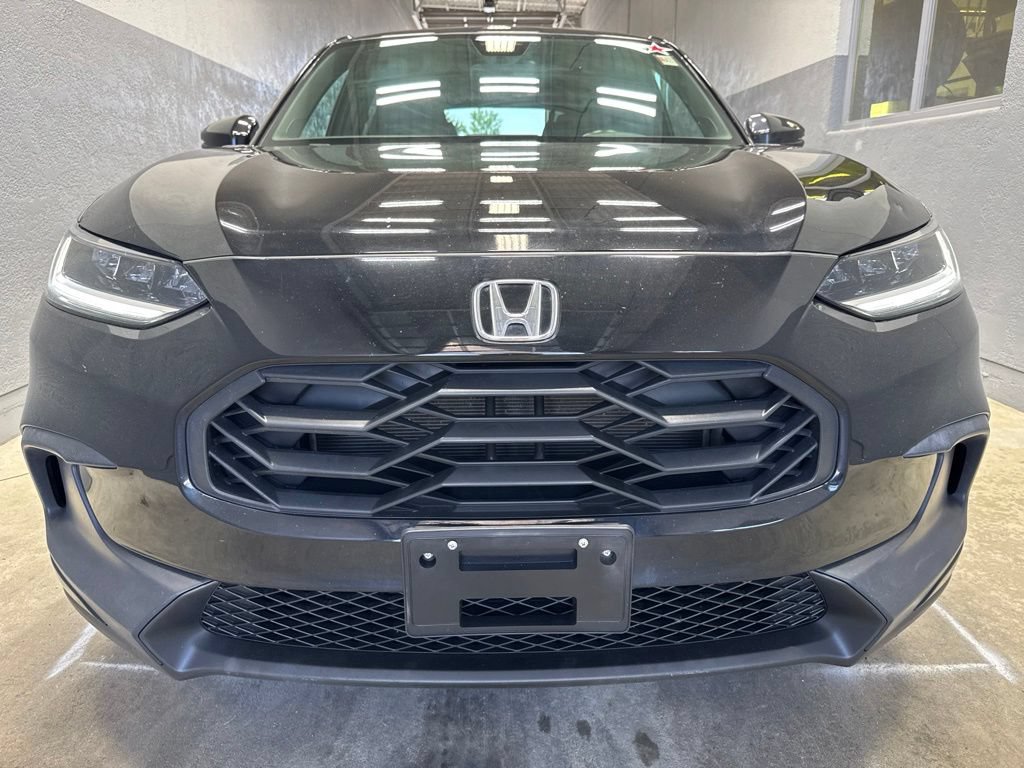 Used 2025 Honda HR-V Sport image 7