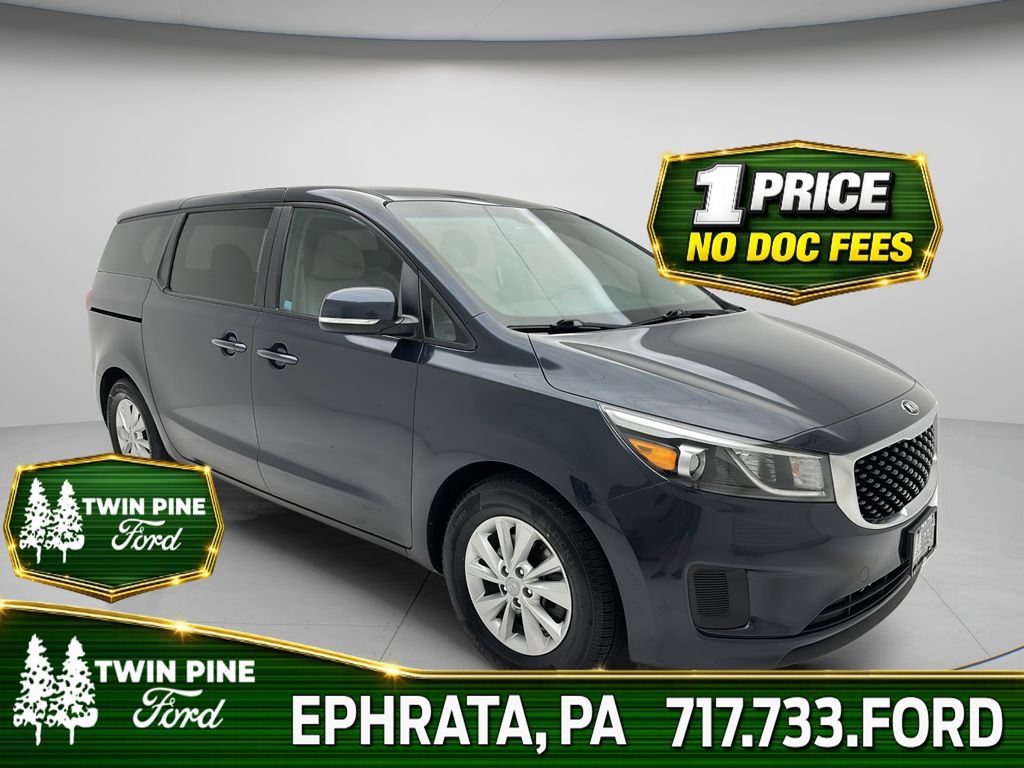Used 2017 Kia Sedona LX FWD video 1