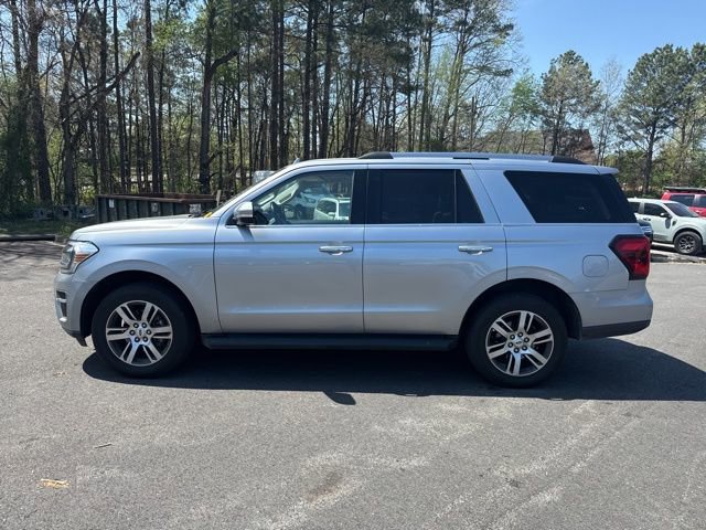 Used 2024 Ford Expedition Limited image 2