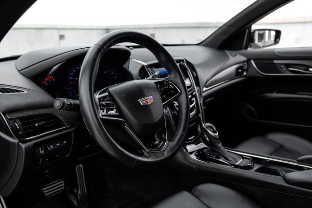 Used 2017 Cadillac ATS V w/ Luxury Package image 20
