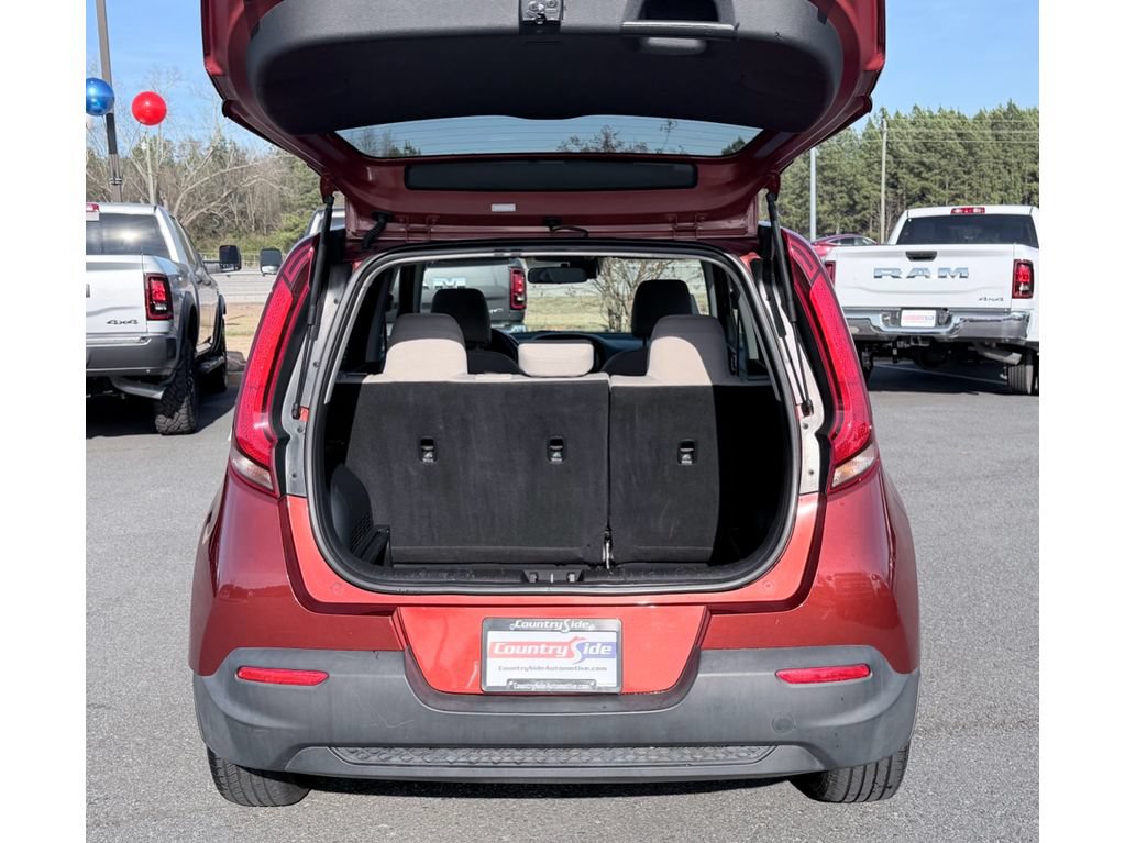 Used 2020 Kia Soul S FWD image 9