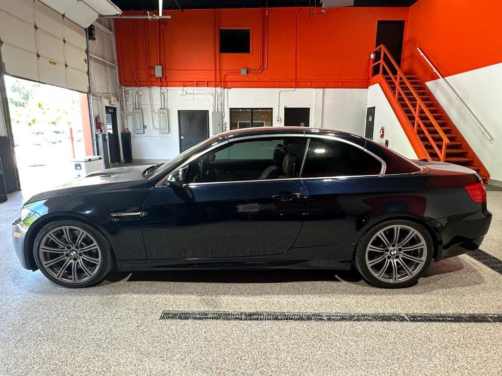Used 2013 BMW M3 Convertible RWD image 8
