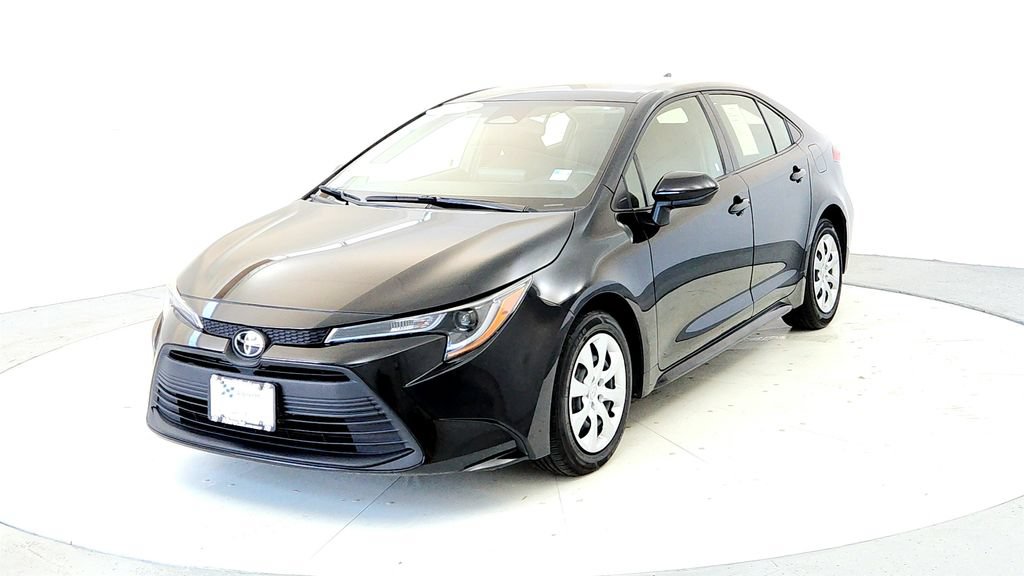 Certified 2023 Toyota Corolla LE w/ Carpet Mat Package (TMS) FWD image 2
