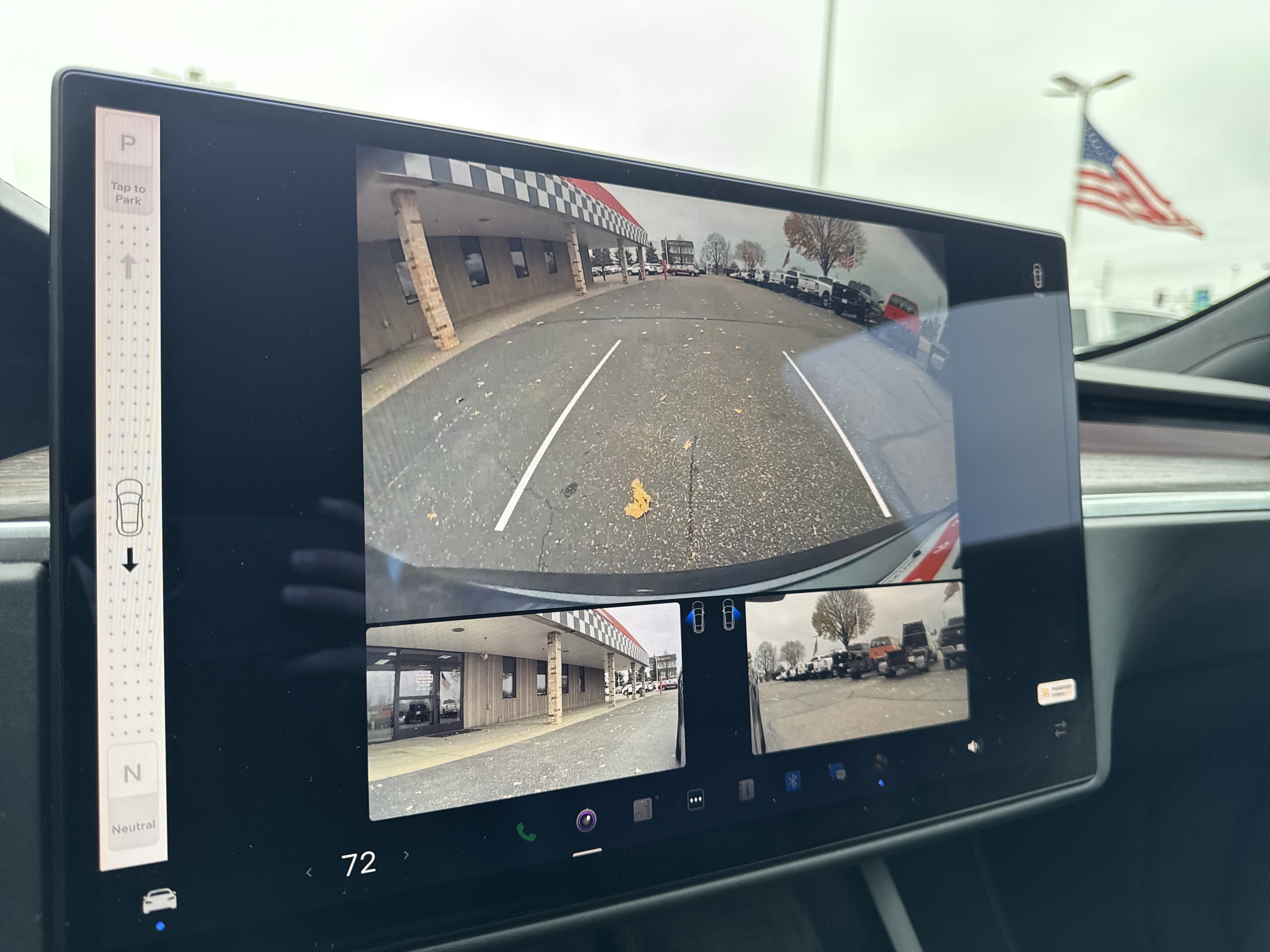 Used 2022 Tesla Model S image 21