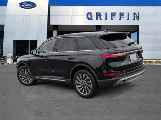 Used 2025 Lincoln Corsair Reserve FWD image 9