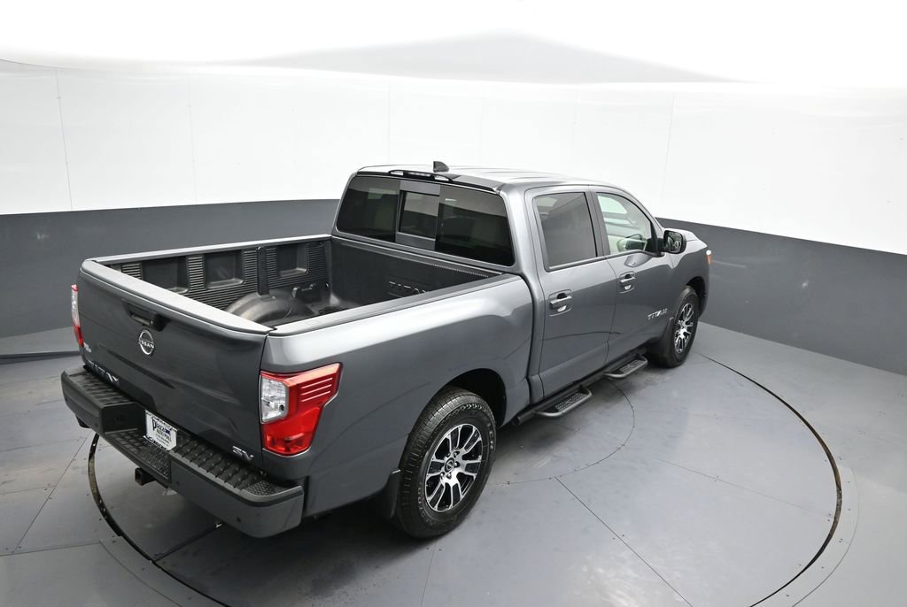 Used 2024 Nissan Titan SV w/ SV Convenience Package image 35