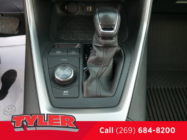Used 2023 Toyota RAV4 XSE w/ XSE Grade Weather Package AWD/4WD image 35