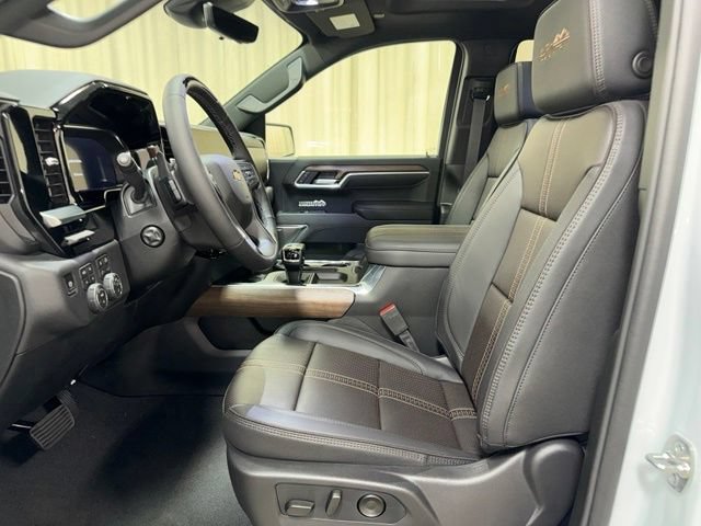 New 2026 Chevrolet Silverado 1500 High Country AWD/4WD image 19