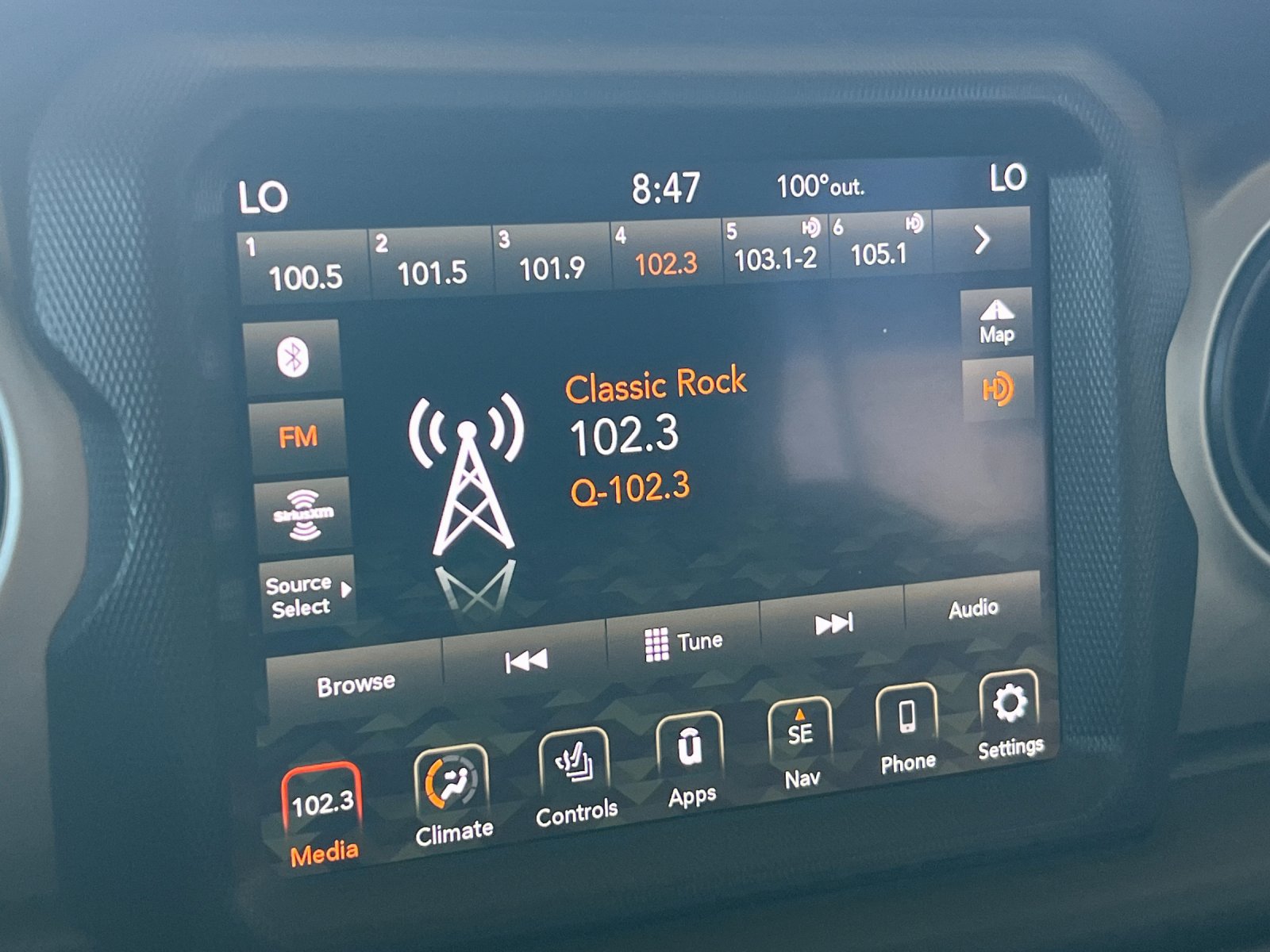 Used 2021 Jeep Wrangler Unlimited Sport AWD/4WD image 17