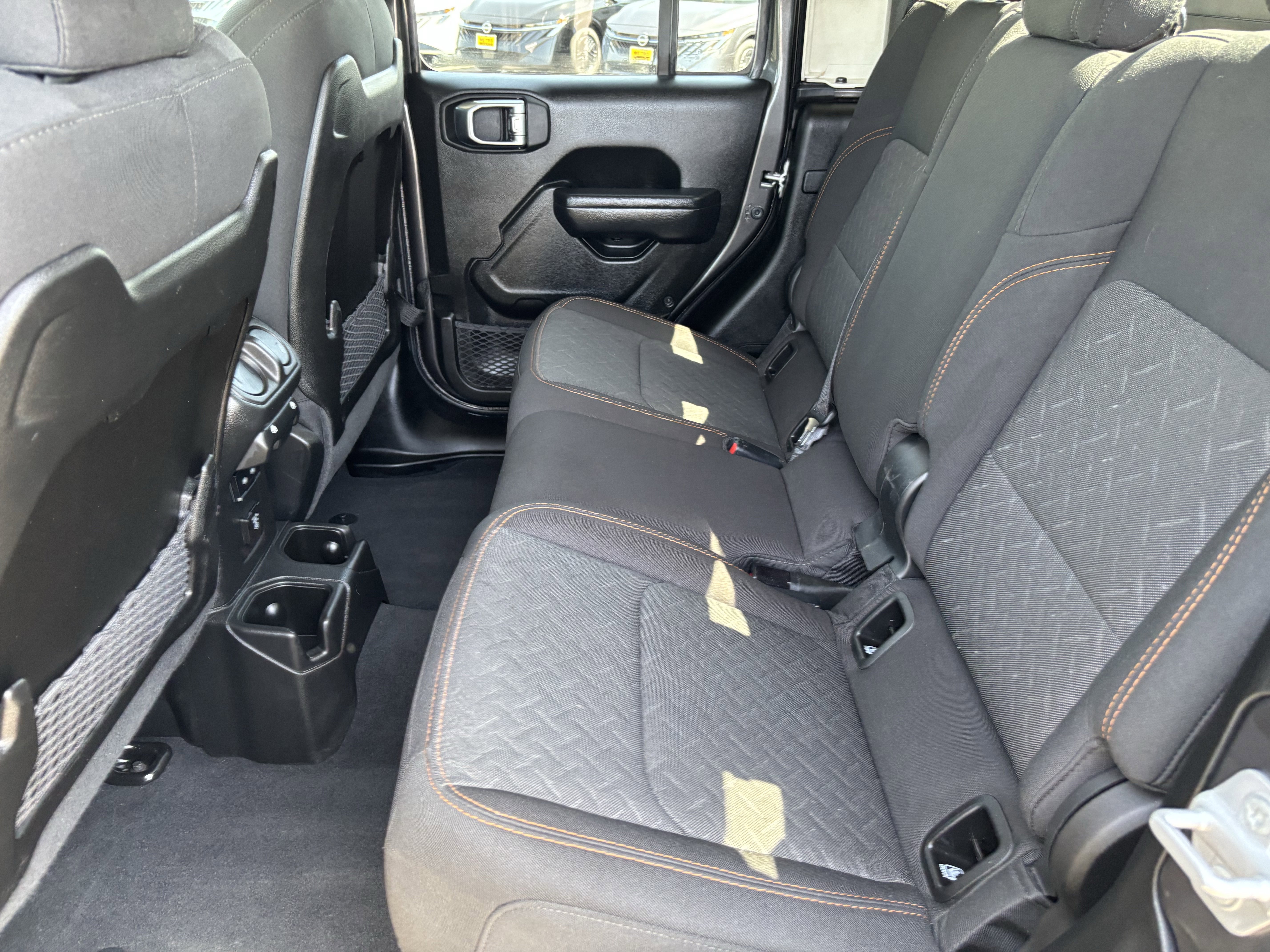 Used 2026 Jeep Gladiator Mojave AWD/4WD image 17