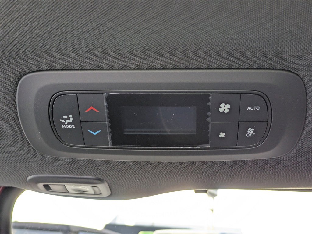 New 2026 Chrysler Pacifica Limited w/ Uconnect Theater Family Group image 20