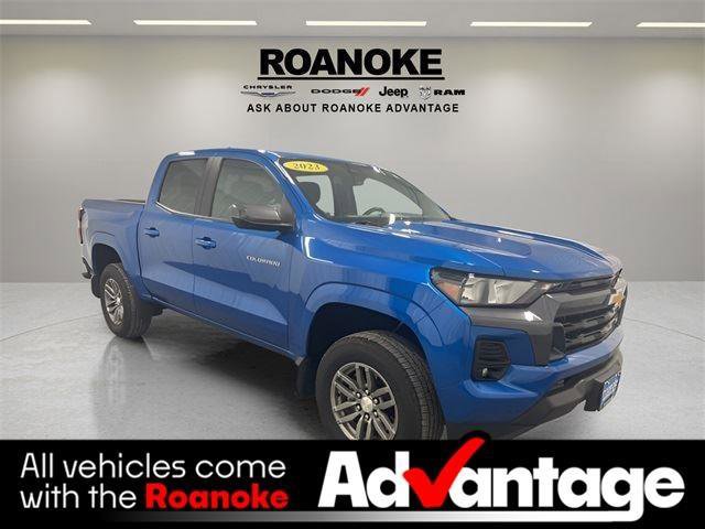 Used 2023 Chevrolet Colorado LT w/ LT Convenience Package II image 12