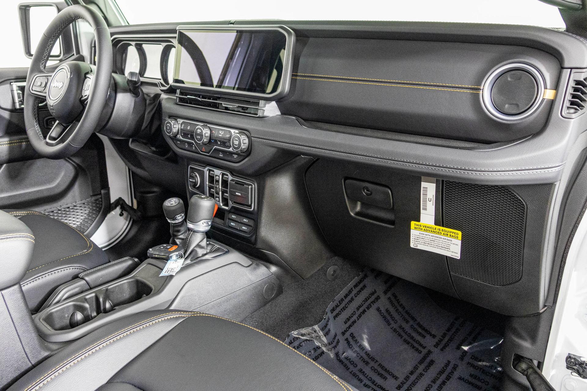 New 2026 Jeep Gladiator Sport AWD/4WD image 39