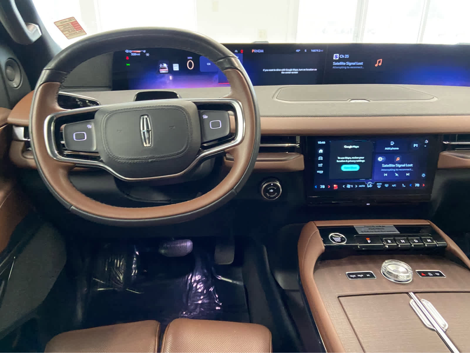 Used 2025 Lincoln Navigator L Reserve AWD/4WD image 26
