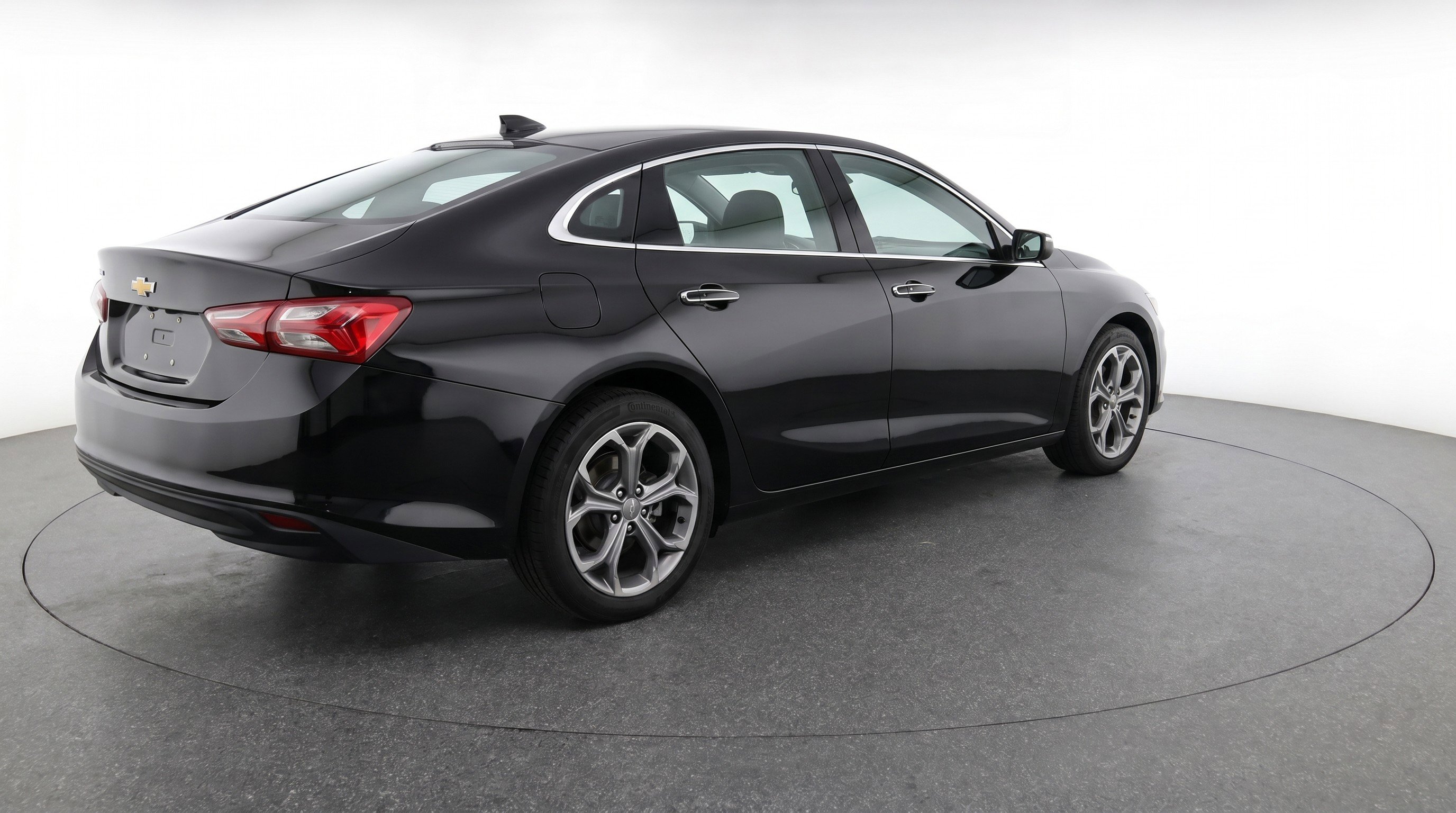 Used 2024 Chevrolet Malibu LT FWD image 9