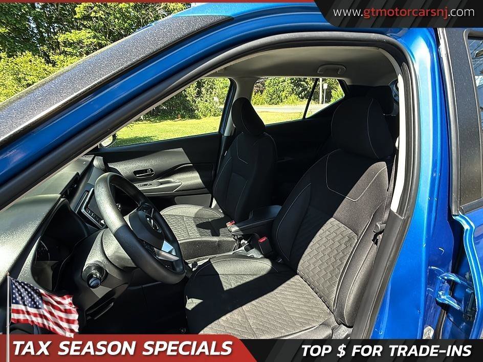 Used 2021 Nissan Kicks S FWD image 21