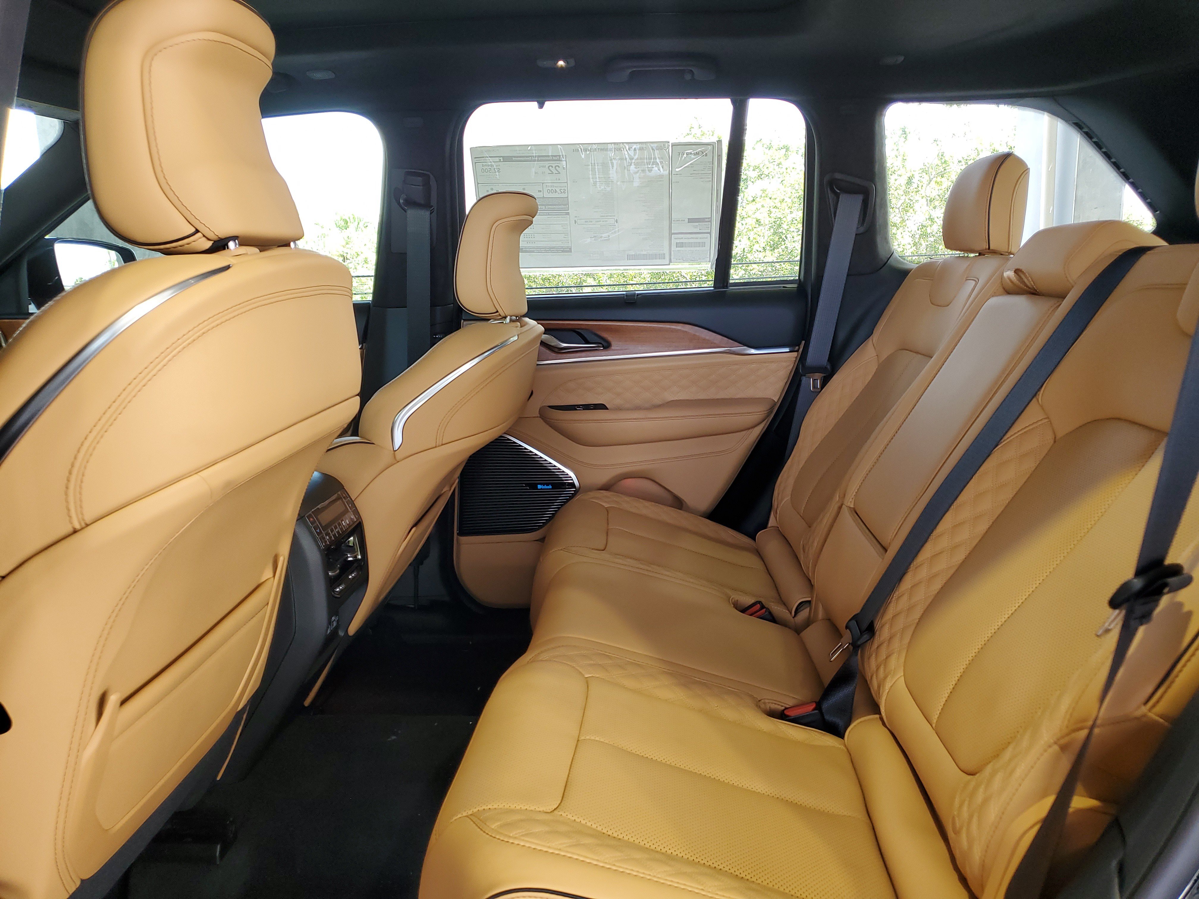 New 2025 Jeep Grand Cherokee Summit AWD/4WD image 9