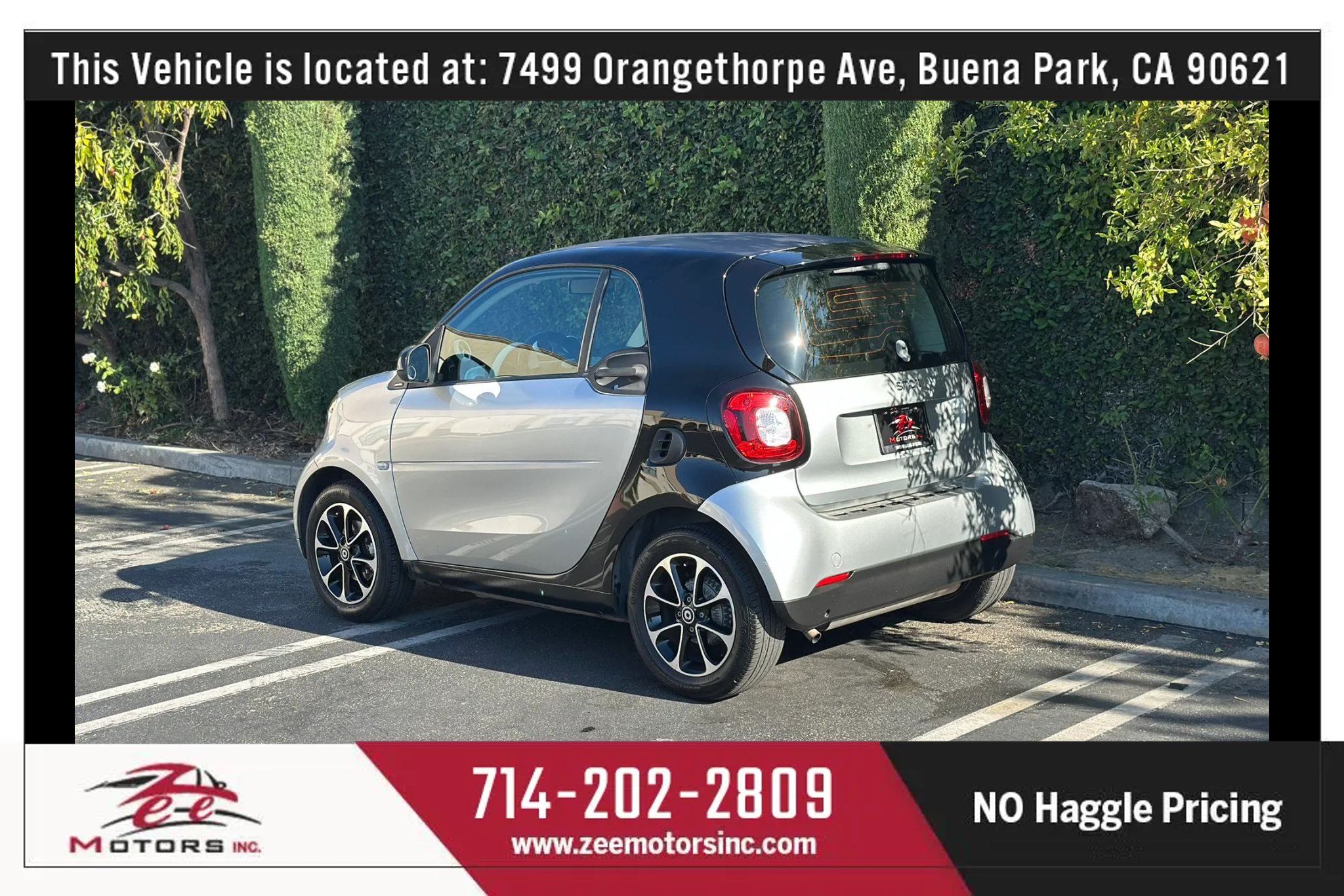 Used 2016 smart fortwo passion RWD image 9