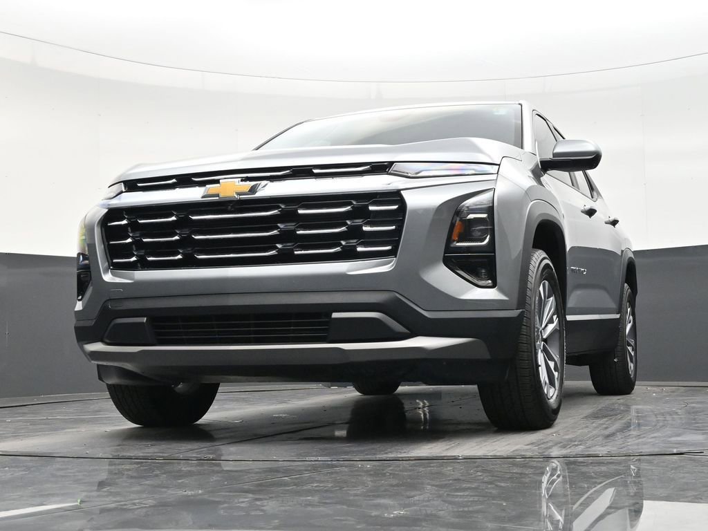 Used 2025 Chevrolet Equinox LT w/ Safety and Technology Package image 28