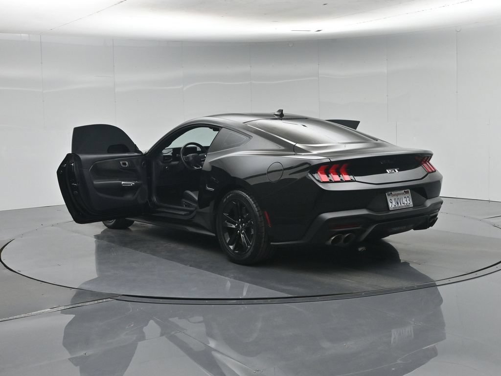 Used 2024 Ford Mustang GT RWD image 32